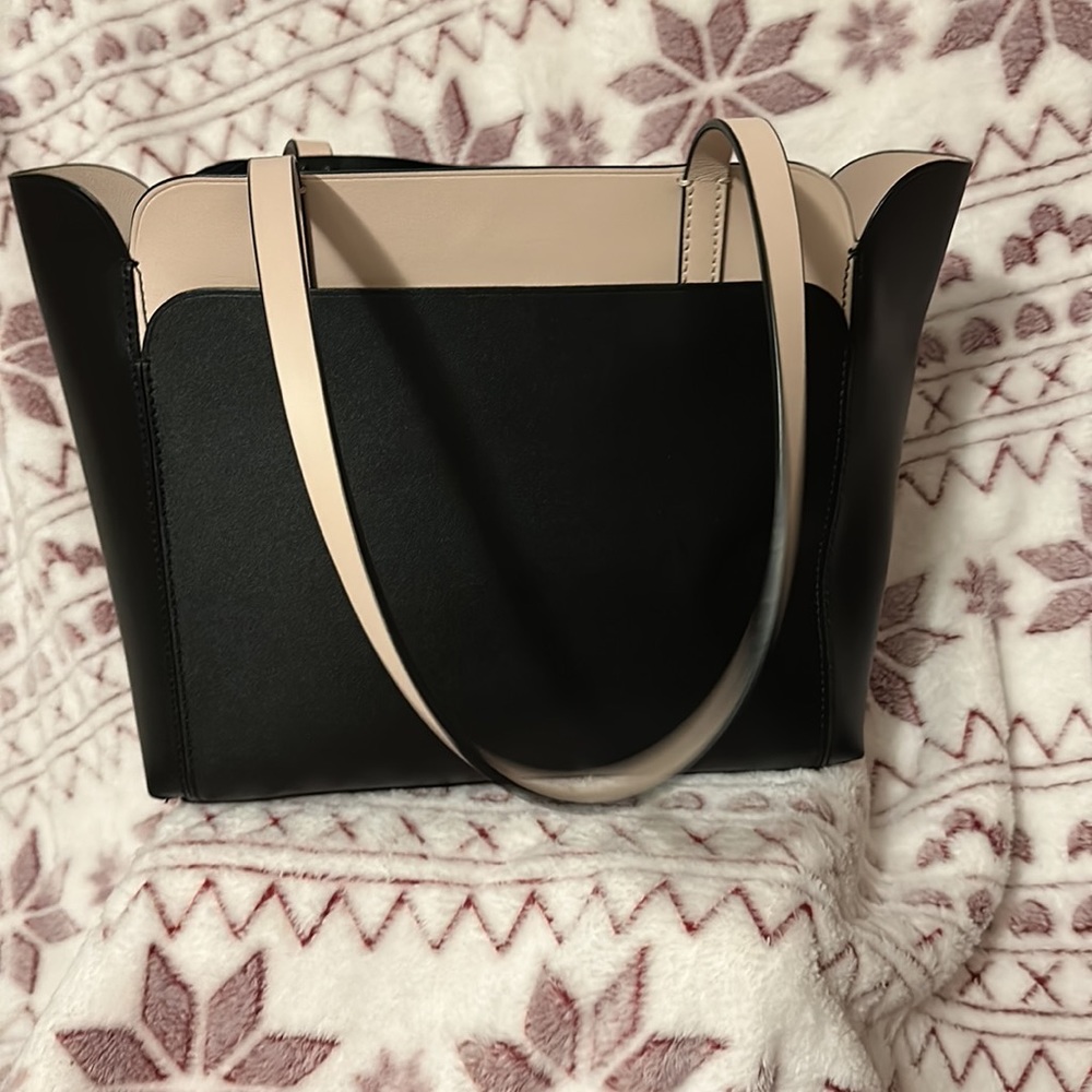 Kate Spade New York handbag - Picture 6 of 9